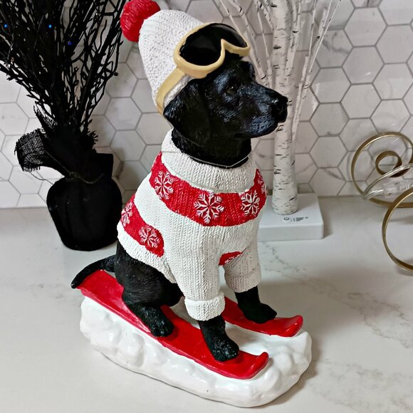 NEW! FESTIVE BLACK LAB SKIS & GOGGLES DECOR - Picture 1 of 6